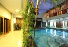 Swimming Pool 5 Griya Desa Hotel & Pool