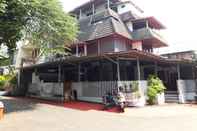 Lobi Mayestik Guest House Syariah