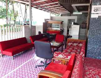 Lobi 2 Mayestik Guest House Syariah