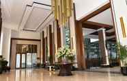 Lobby 7 Mason Pine Hotel Bandung
