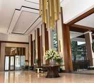 Lobby 7 Mason Pine Hotel Bandung