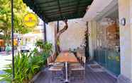 บาร์ คาเฟ่ และเลานจ์ 7 Indi Sanur Hotel