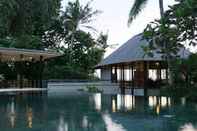 Kolam Renang Emerald River Villa 