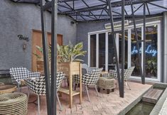 Restaurant 2 Couleur Hotel Cengkareng