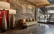 Lobby 4 Couleur Hotel Cengkareng