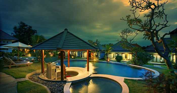 Kolam Renang The Brothers Villa