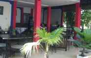 Restaurant 6 Maluk Resort Pasir Putih