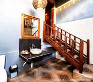In-room Bathroom 4 Warisan Villa By Reccoma