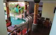 Swimming Pool 4 Puri Dukuh Homestay