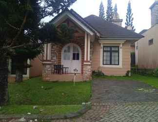 Bangunan 2 Villa Kota Bunga Aglaonema