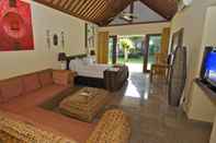 Bedroom Bayshore Villa