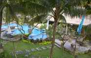 Kolam Renang 2 Bayshore Villa