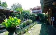 Ruang Umum 2 La Tropicana by Venezia Homestay