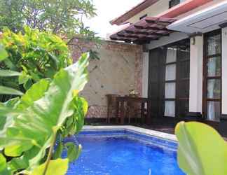 Swimming Pool 2 Ketut Villa