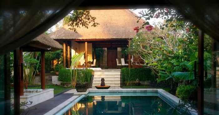 Kolam Renang Villa Damee Ubud