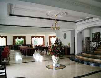 Lobby 2 Talita Bukit Raya Hotel 