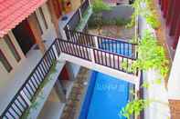 Swimming Pool Wahyu Homestay 2