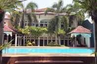 Bangunan Hotel Pondok Indah Beach Pangandaran