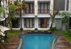Swimming Pool 4 Grand La Walon Hotel
