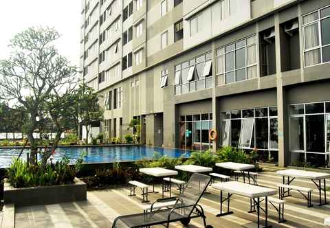 Kolam Renang Great Escape Apartment Baros