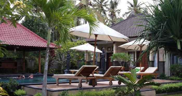 Swimming Pool Pondok Arsa Santhi Bungalow Lembongan