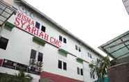 Exterior 4 OYO 145 Wisma Syariah Cmc Near RS ARIA SENTRA MEDIKA