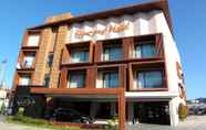 Bên ngoài 3 Diamond Hotel Samarinda