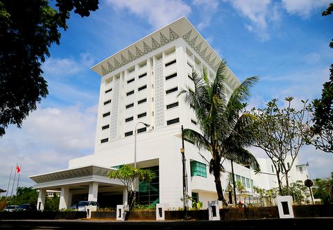 Exterior Grand Mahkota Hotel