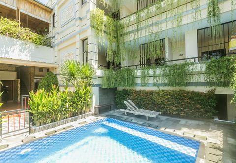 สระว่ายน้ำ Rantun's Place Nusa Dua