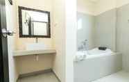 Toilet Kamar 6 Rantun's Place