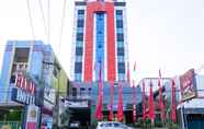 ภายนอกอาคาร 3 Radja Hotel Samarinda