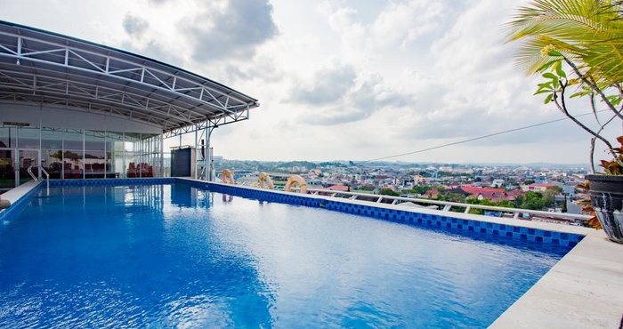 Kolam Renang Radja Hotel Samarinda