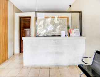 Sảnh chờ 2 OYO 90027 Ulin Guesthouse