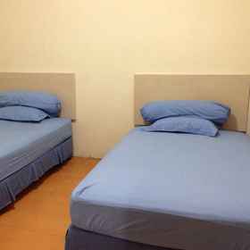 Guesthouse Dermaga Samarinda 1, Hotel Banjar Fried Chicken