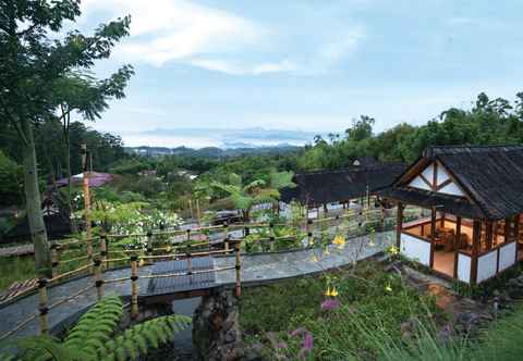 บาร์ คาเฟ่ และเลานจ์ Dusun Bambu Resort