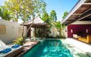 สระว่ายน้ำ 5 Chandra Bali Villas