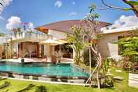 Swimming Pool Villa Sahaja 