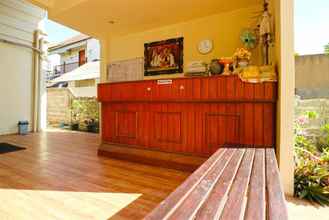 Lobby 4 The Beach Huts