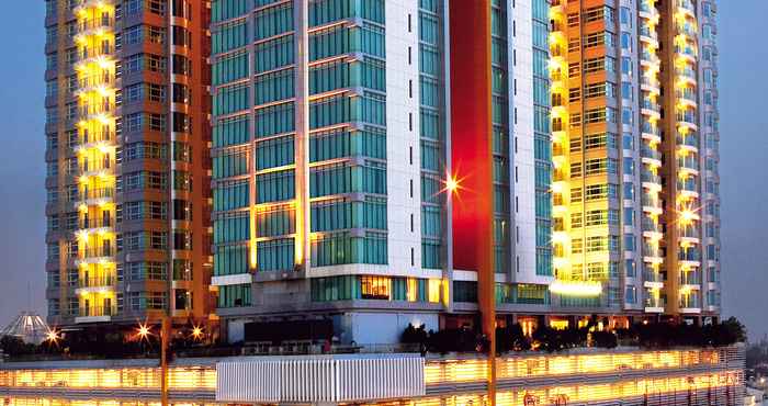 Luar Bangunan Cambridge Hotel Medan