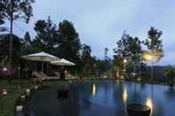 Swimming Pool Puri Sebatu