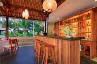 Quầy bar, cafe và phòng lounge Puri Sebali Resort