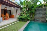 Swimming Pool Villa Santun