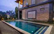 Swimming Pool 3 Kubu Merta Guesthouse