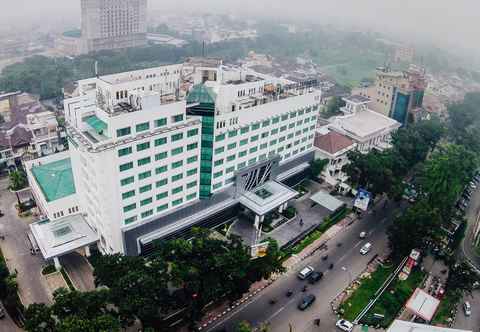 Exterior Hotel Emerald Garden