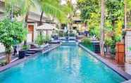 Kolam Renang 3 Cattleya Pool Suite - Seminyak by Marbella