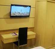 Bedroom 4 D'Blitz Hotel Kendari