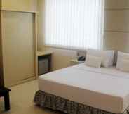 Bedroom 3 D'Blitz Hotel Kendari