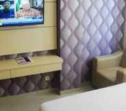 Bedroom 2 D'Blitz Hotel Kendari