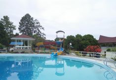 Swimming Pool 2 Hotel Patra Parapat