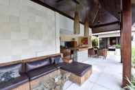 Lobby Katala Suites & Villas